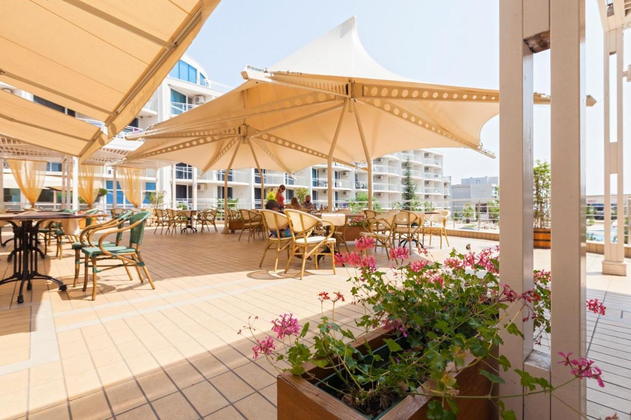 Design Studio In Atlantis Resort&Spa, Burgas Airport Екстериор снимка