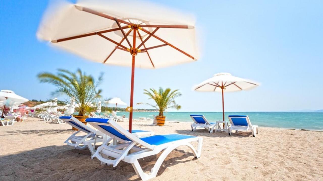 Design Studio In Atlantis Resort&Spa, Burgas Airport Екстериор снимка