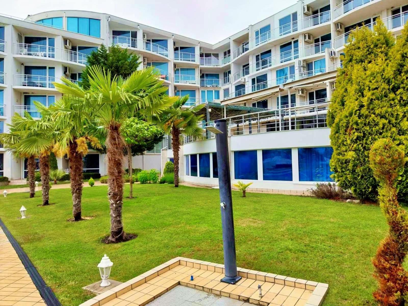 Design Studio In Atlantis Resort&Spa, Burgas Airport Екстериор снимка