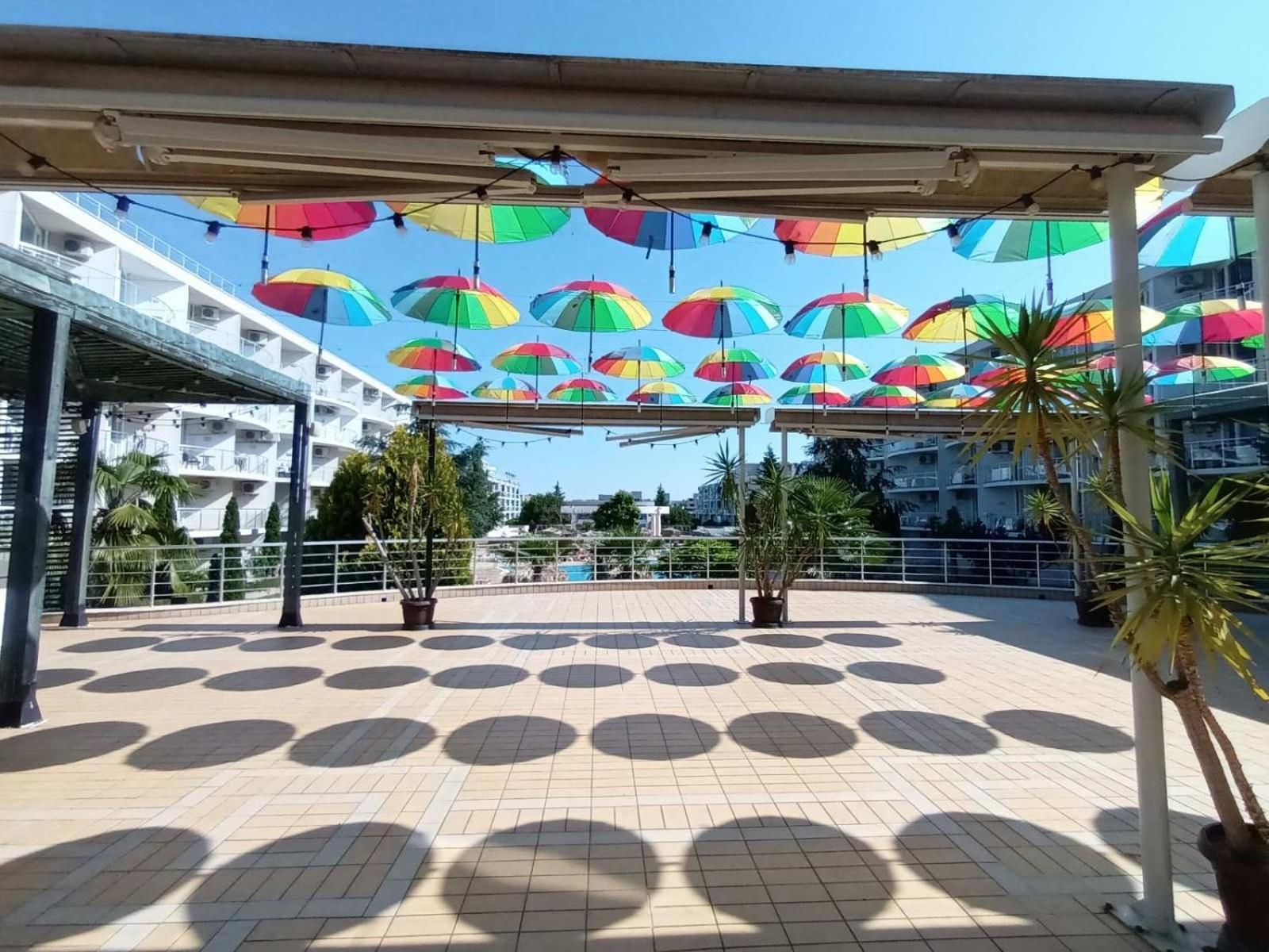 Design Studio In Atlantis Resort&Spa, Burgas Airport Екстериор снимка